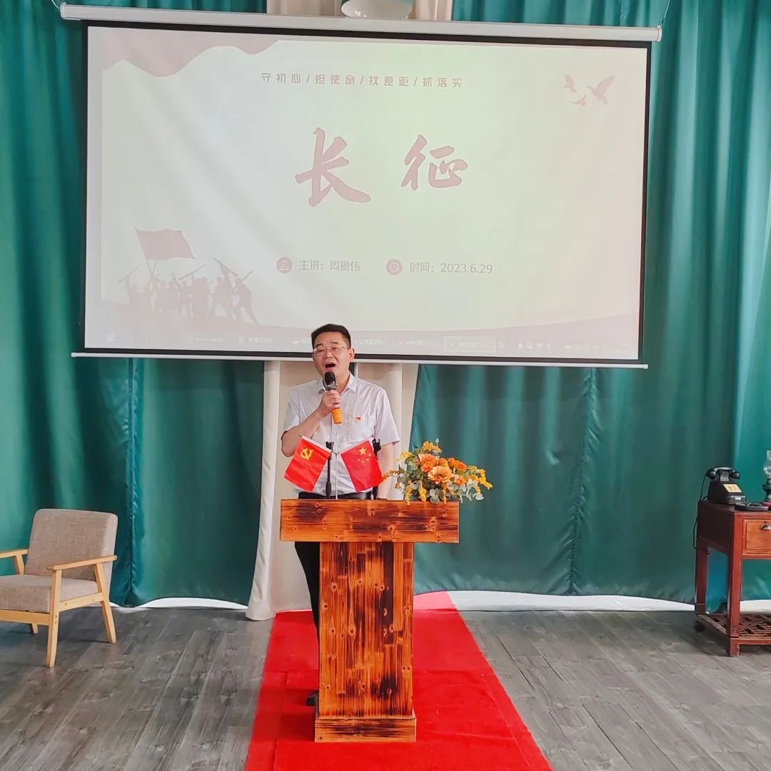 12311207.jpg 640 (3).jpg