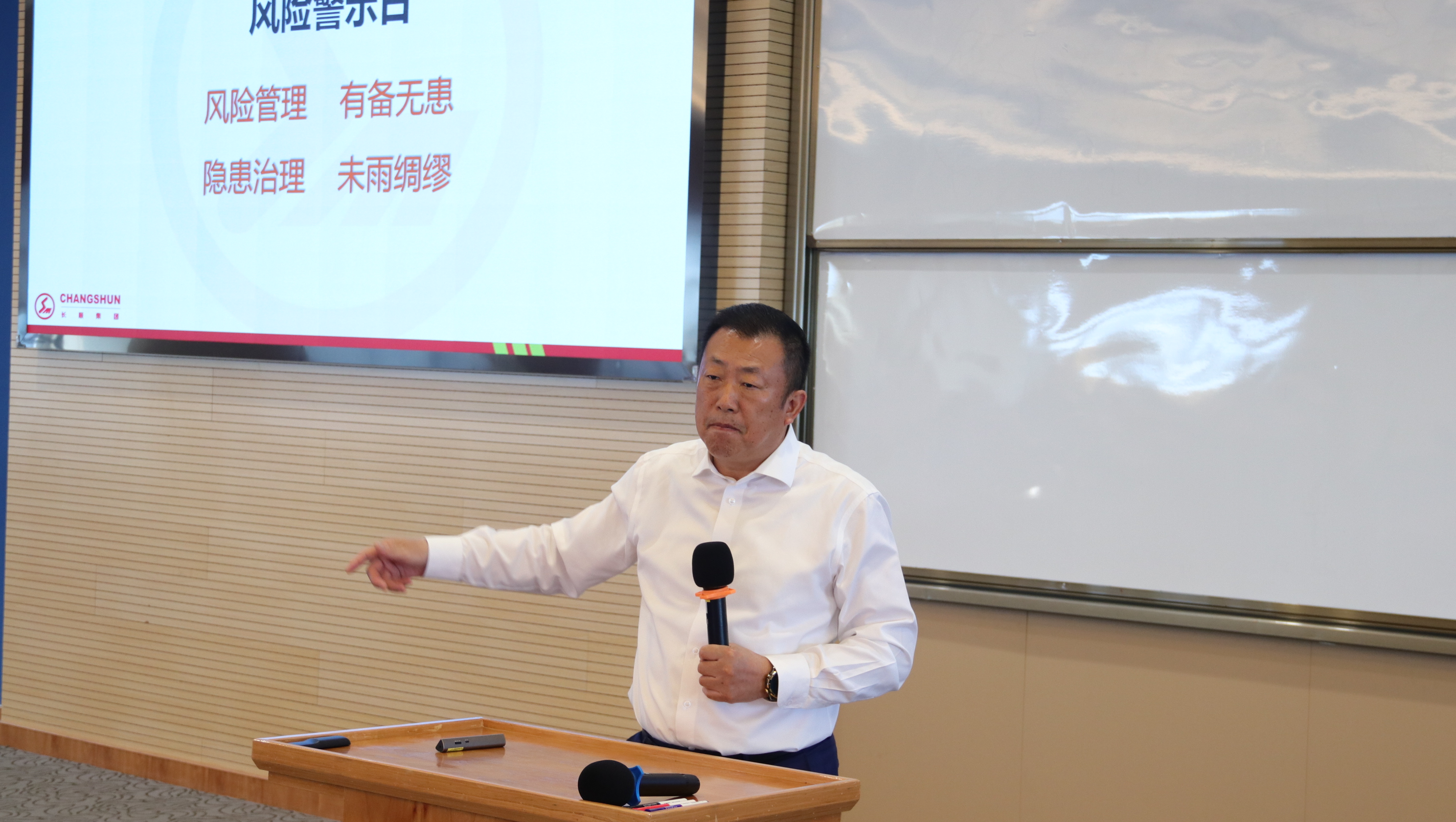 41462932.jpg IMG_7849.JPG